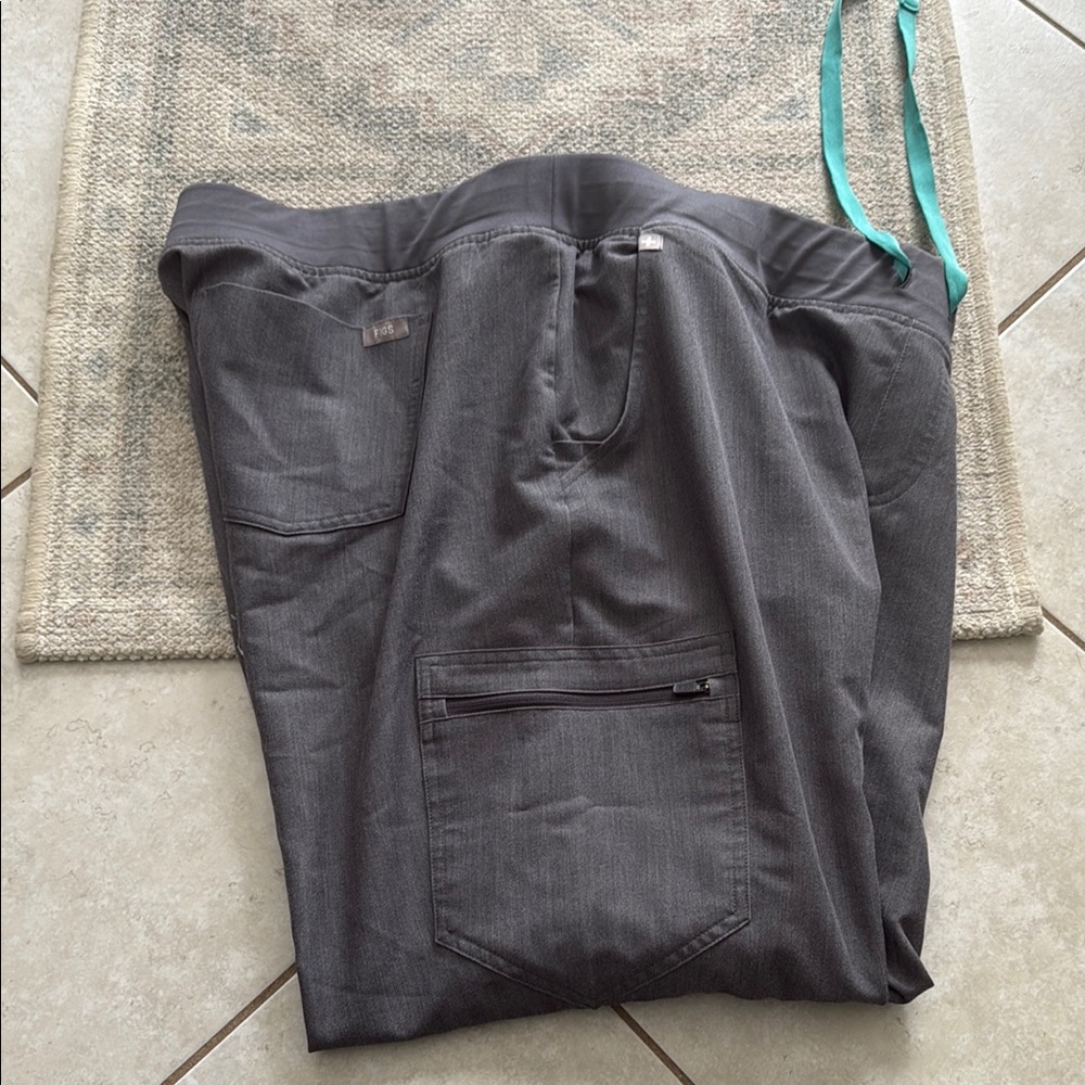 Women’s Gray Pants